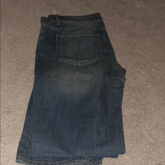 Jeans - Picture 3 of 5